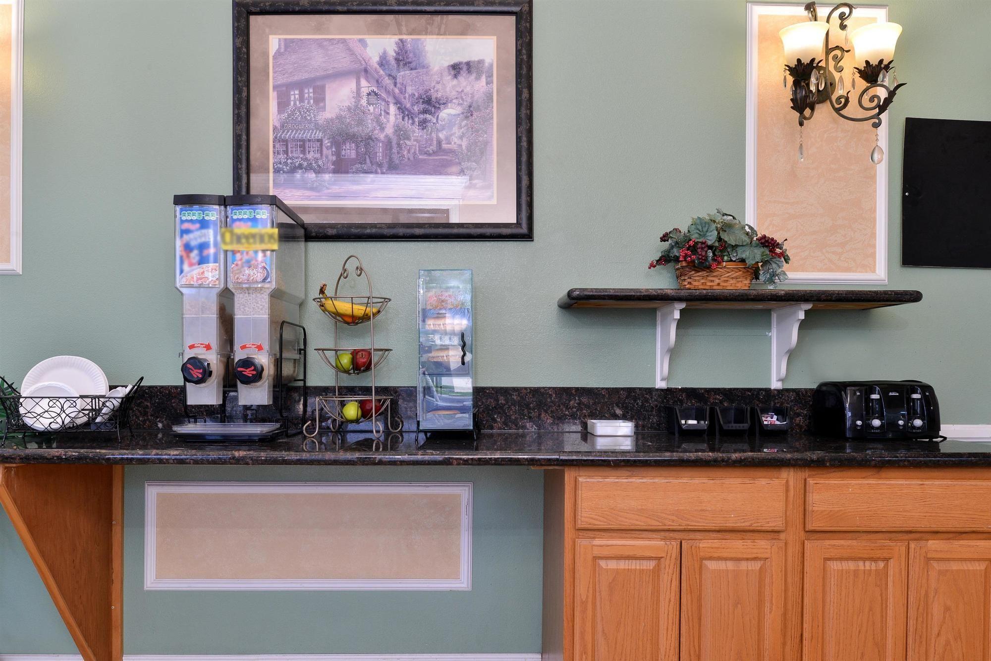 Americas Best Value Inn Пасадина Экстерьер фото