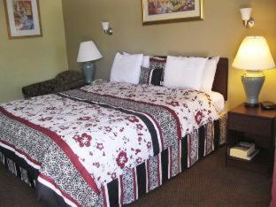 Americas Best Value Inn Пасадина Номер фото