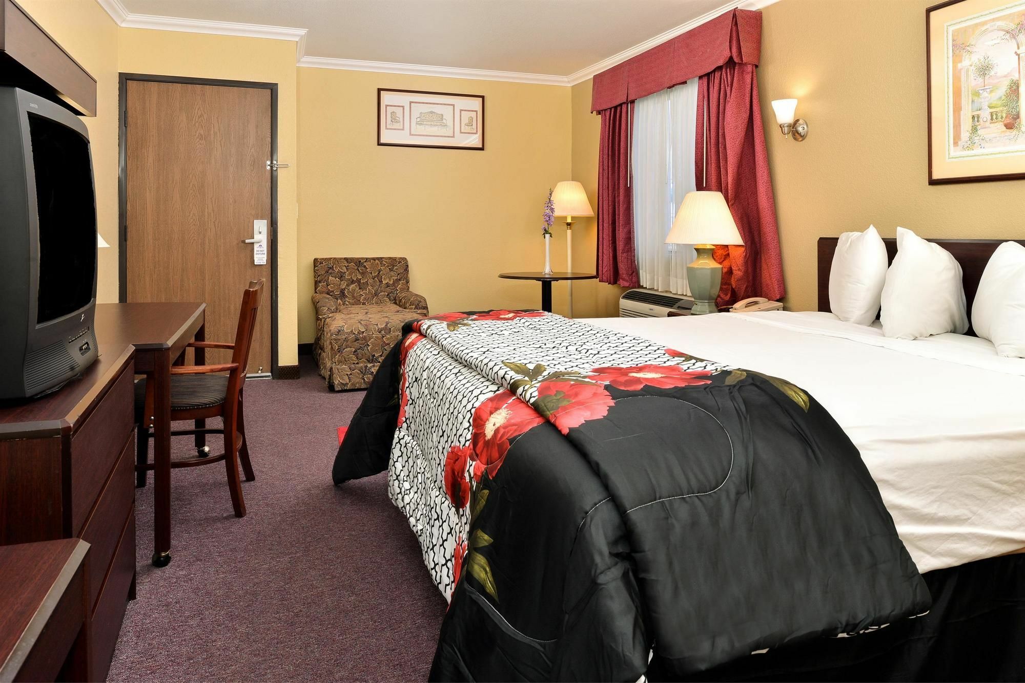 Americas Best Value Inn Пасадина Экстерьер фото