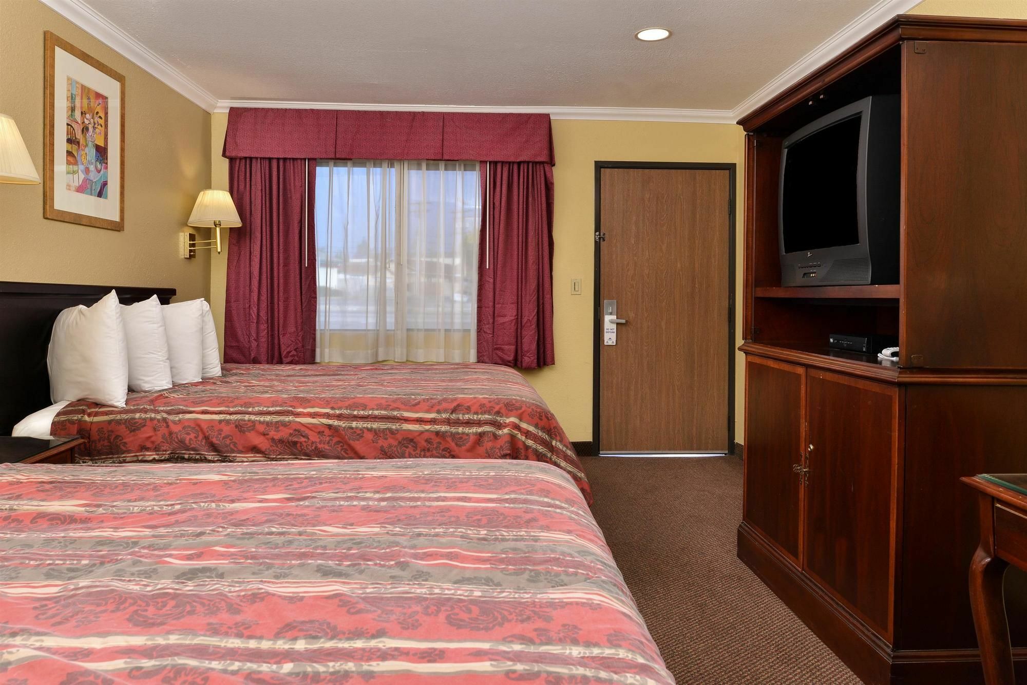 Americas Best Value Inn Пасадина Экстерьер фото